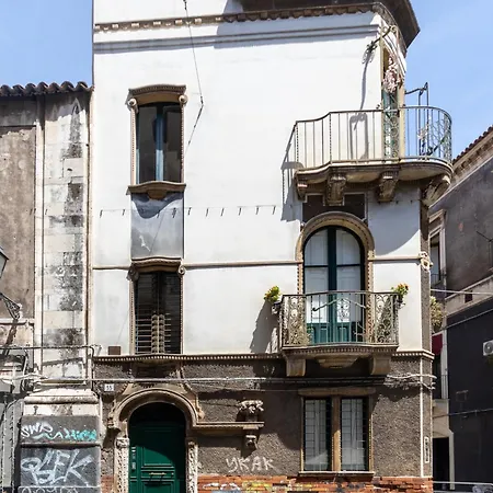 Bellini Theater Palace Apartment